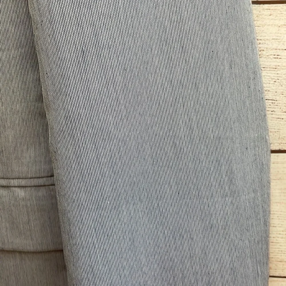 VINTAGE HAGGAR BLAZER IN BLUE AND‎ WHITE PINSTRIPES